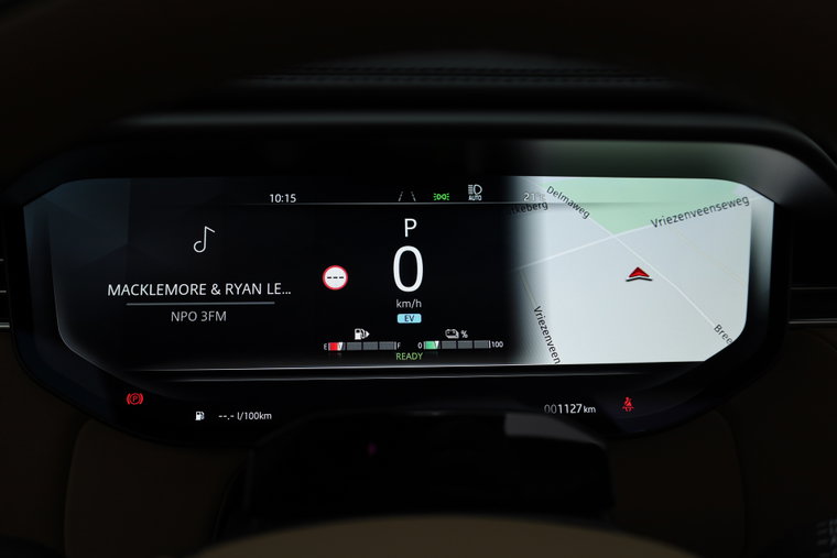 Vehicle Image 15