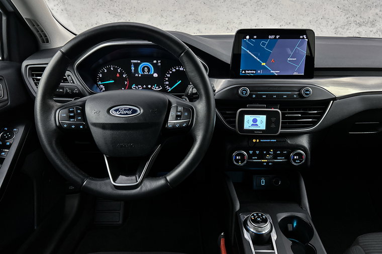 Vehicle Image 13