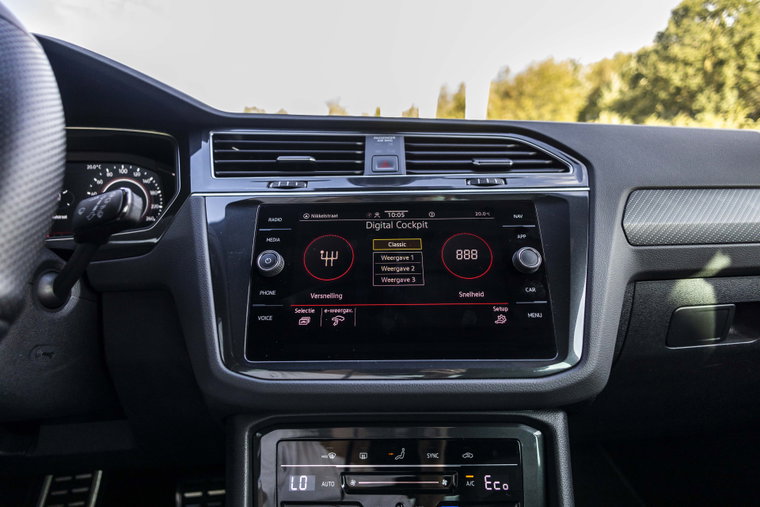 Vehicle Image 37