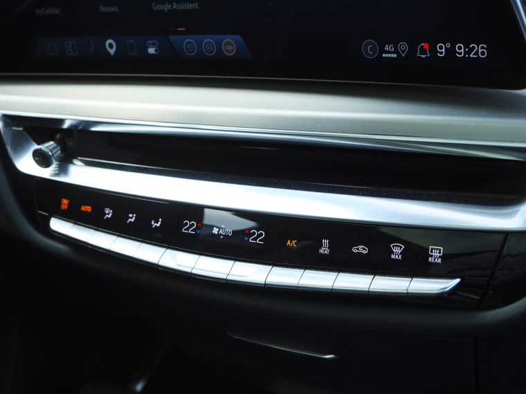 Vehicle Image 37