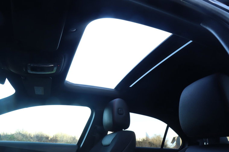 Vehicle Image 37
