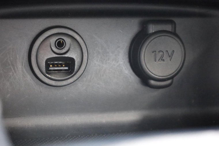 Vehicle Image 23