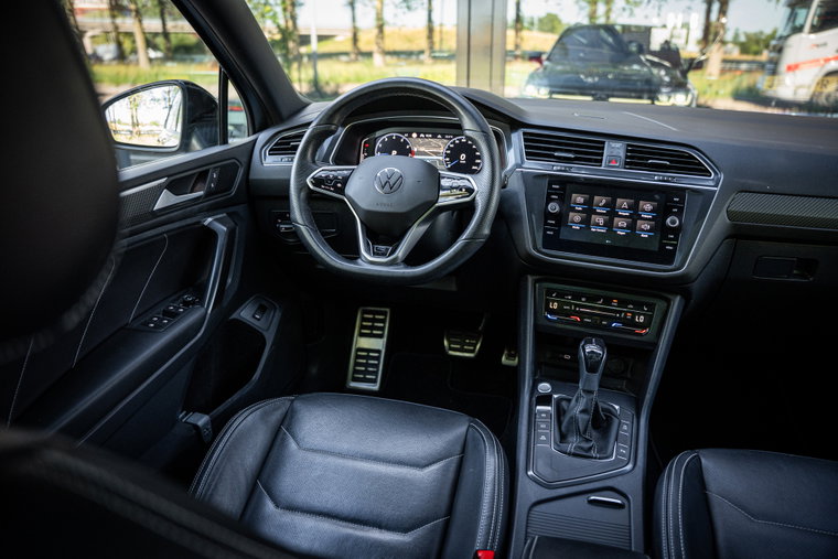 Vehicle Image 48
