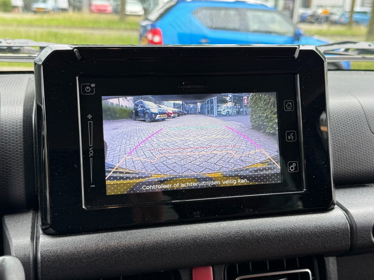 Vehicle Image 22