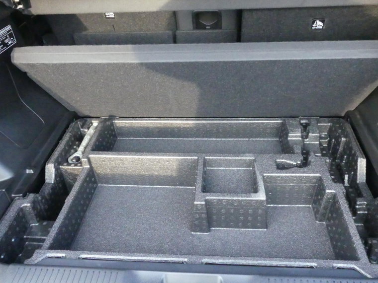 Vehicle Image 33