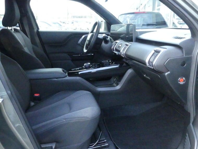 Vehicle Image 36
