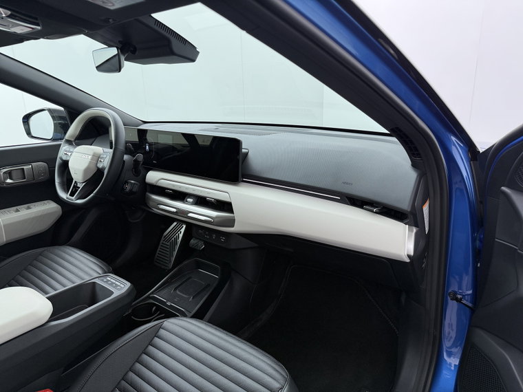 Vehicle Image 39