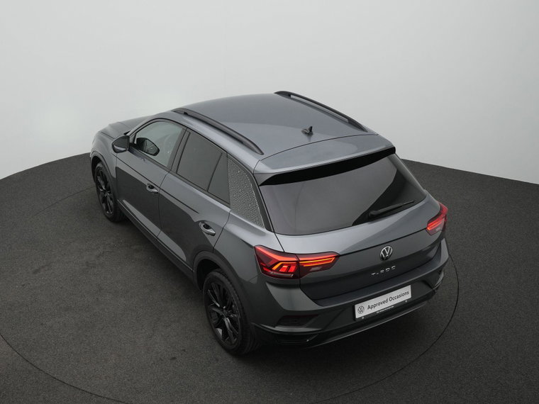 Vehicle Image 24