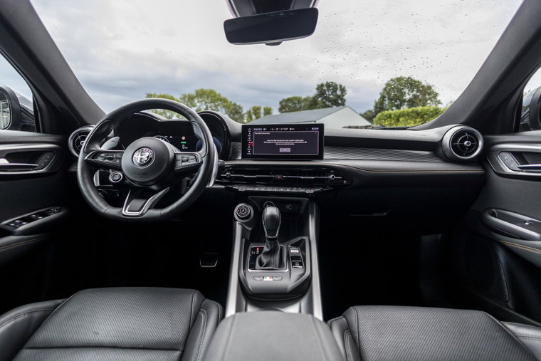 Vehicle Image 35