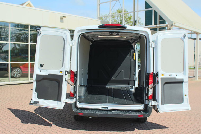 Vehicle Image 19