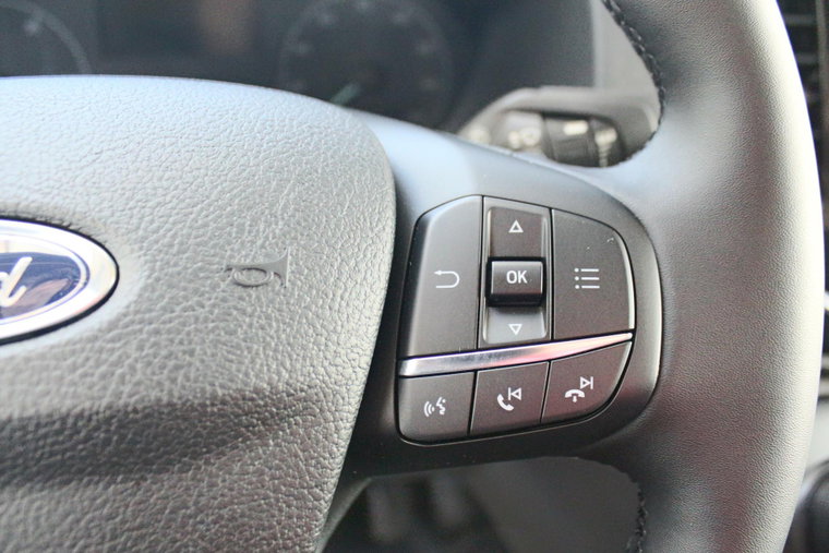 Vehicle Image 29