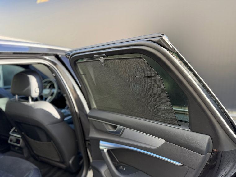 Vehicle Image 35