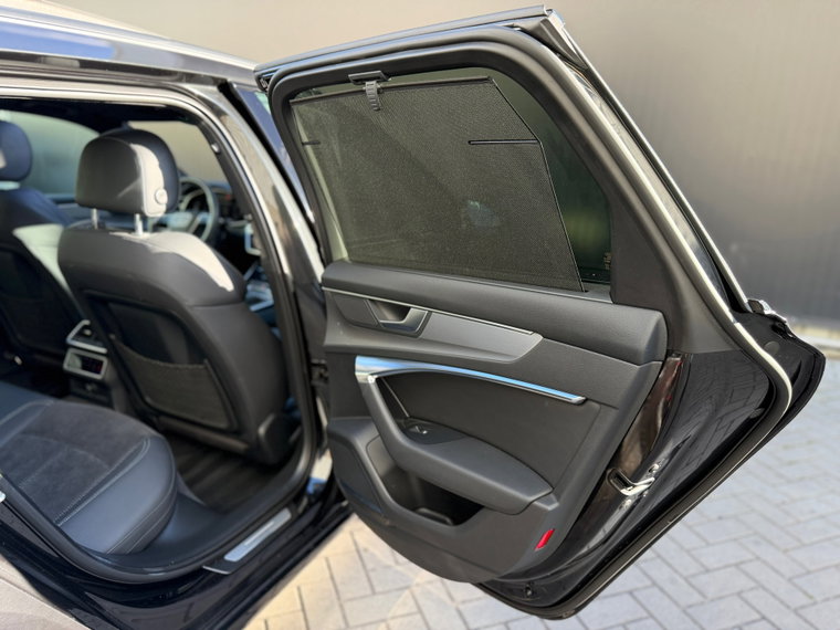 Vehicle Image 36