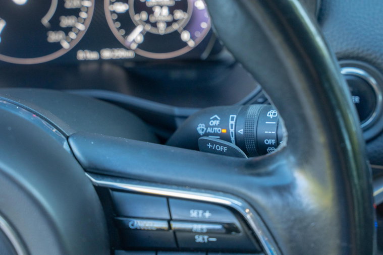 Vehicle Image 25