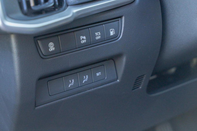 Vehicle Image 27