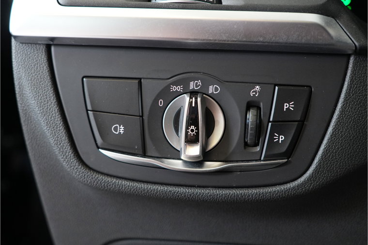 Vehicle Image 37