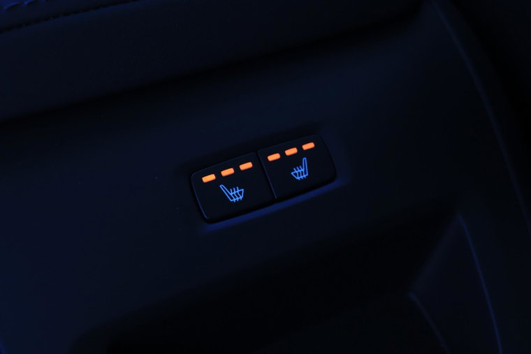 Vehicle Image 48