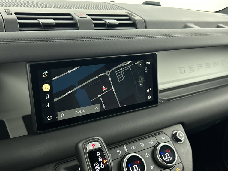 Vehicle Image 30