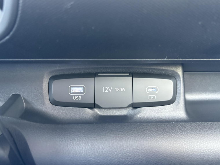 Vehicle Image 27