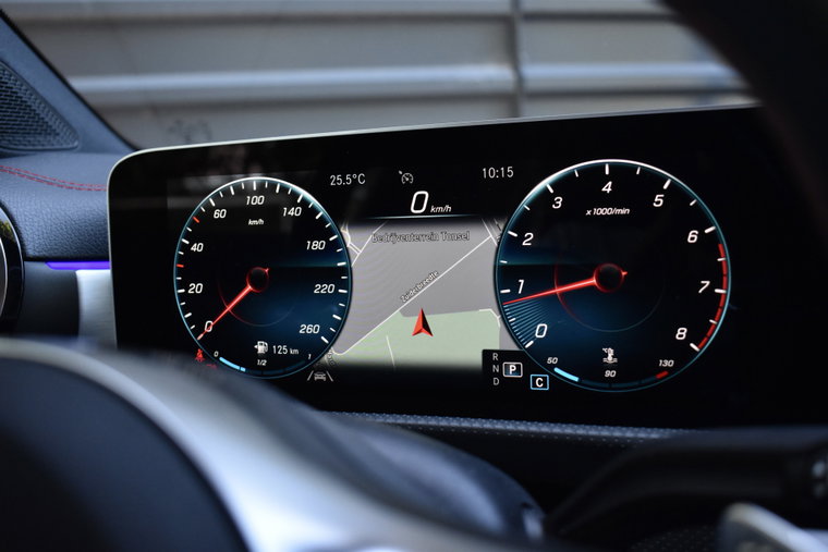 Vehicle Image 22