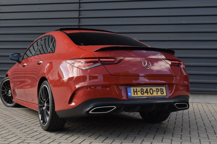 Vehicle Image 33