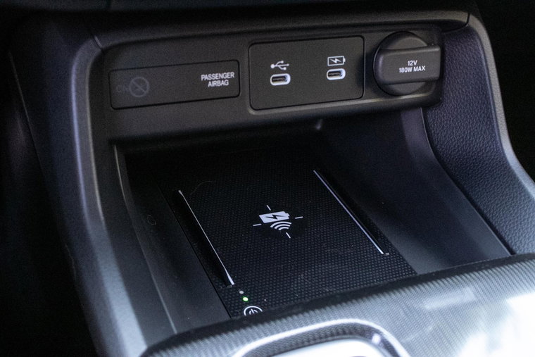 Vehicle Image 24