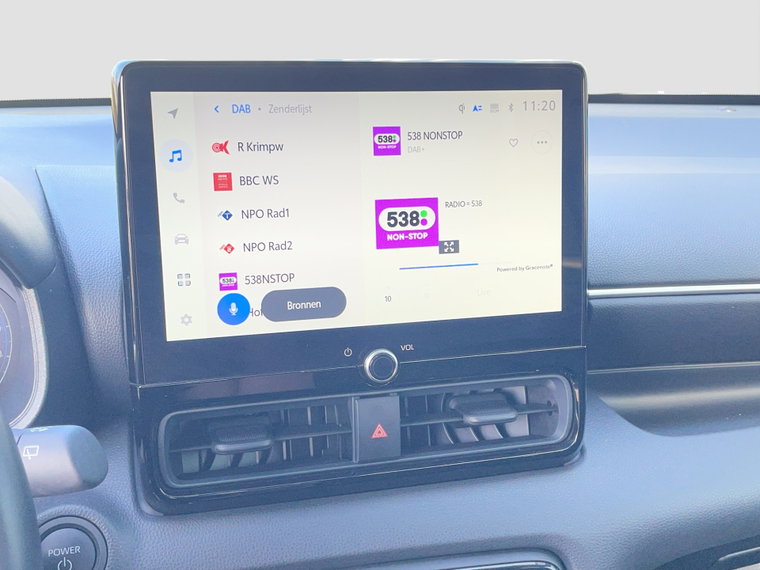 Vehicle Image 16