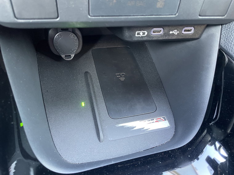 Vehicle Image 21