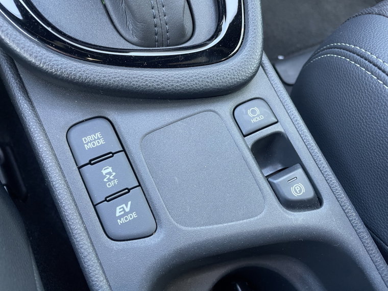 Vehicle Image 22