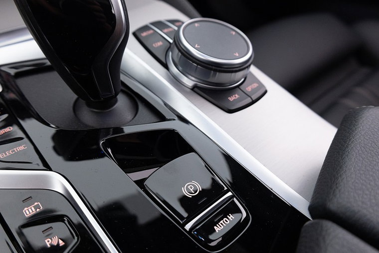 Vehicle Image 19