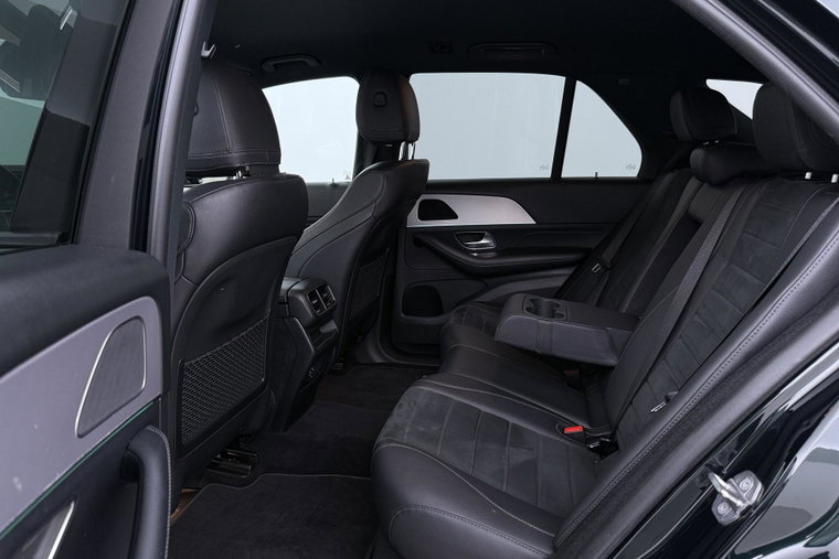 Vehicle Image 45