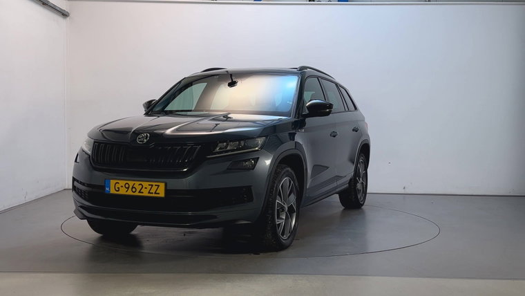 Vehicle Image 16