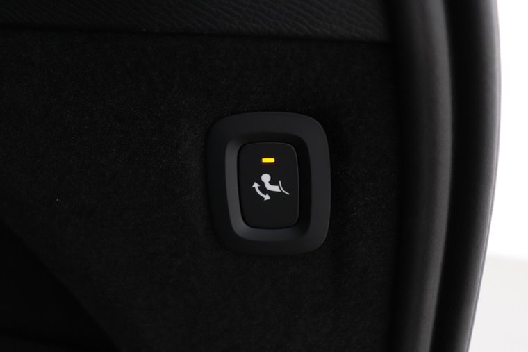 Vehicle Image 60