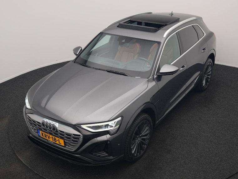 Vehicle Image 30