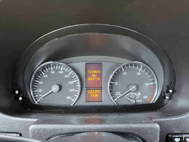 Vehicle Image 55
