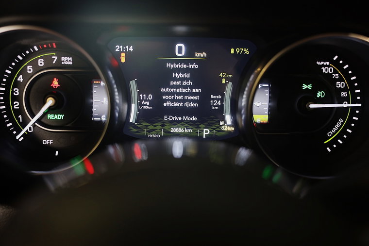 Vehicle Image 22