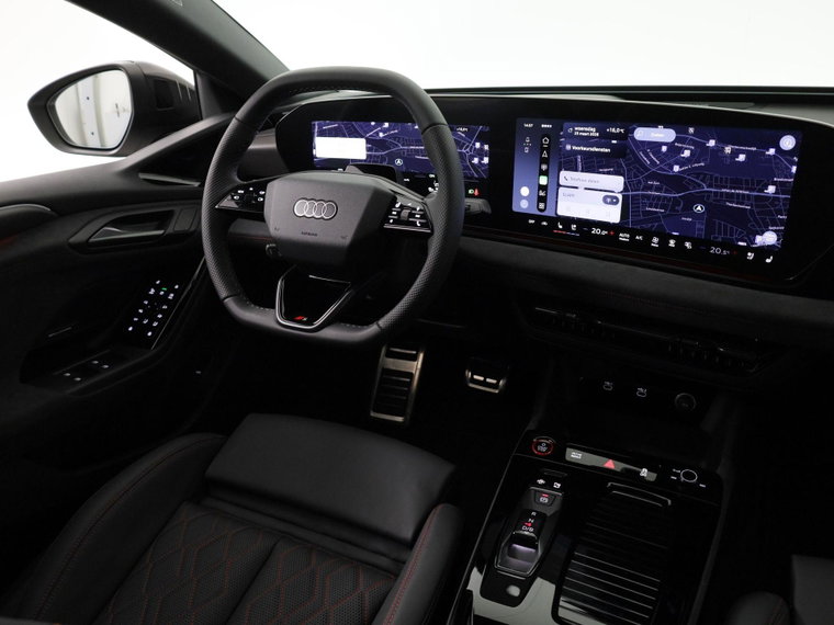Vehicle Image 37