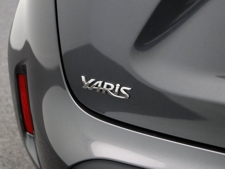 Vehicle Image 36