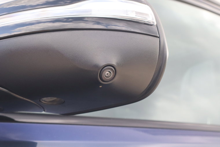 Vehicle Image 35