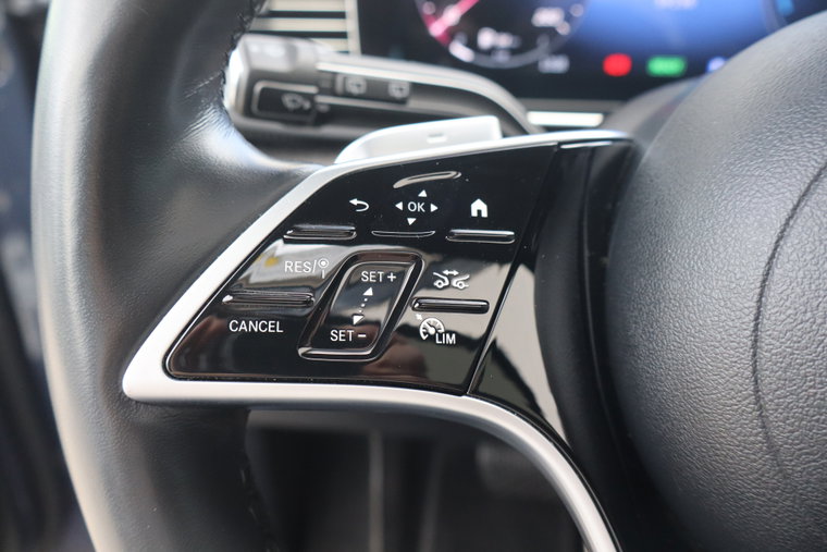 Vehicle Image 40