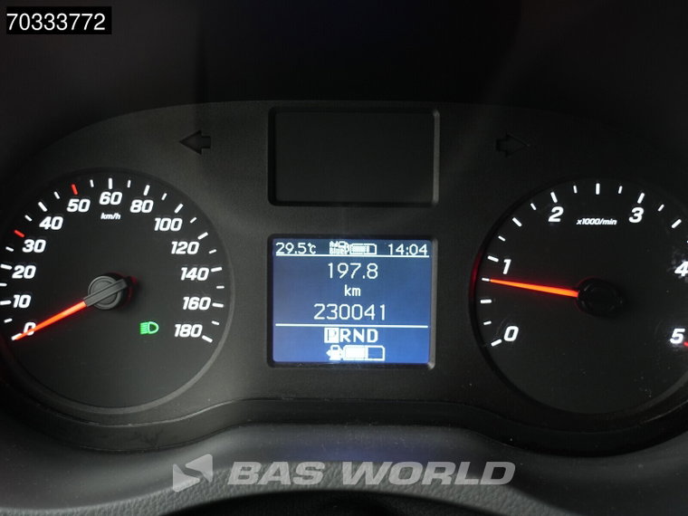 Vehicle Image 36