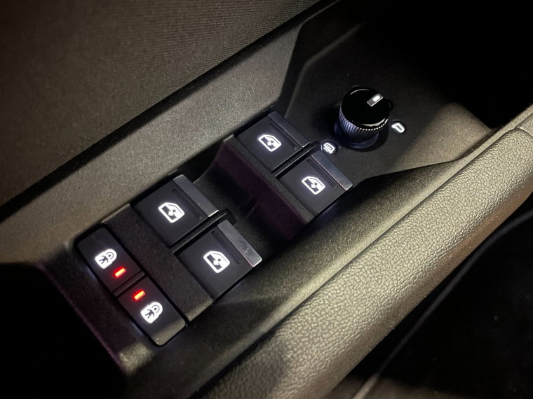Vehicle Image 47