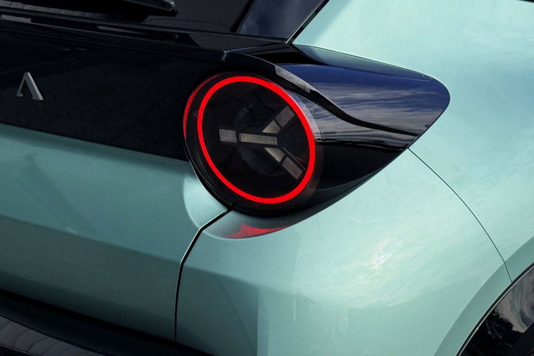 Vehicle Image 30