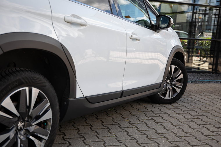 Vehicle Image 7
