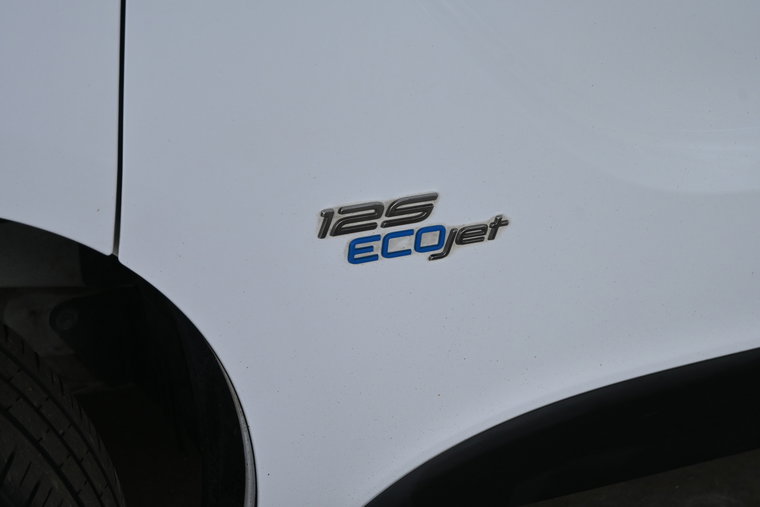 Vehicle Image 22