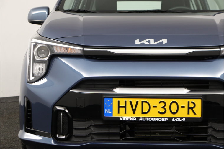 Vehicle Image 40