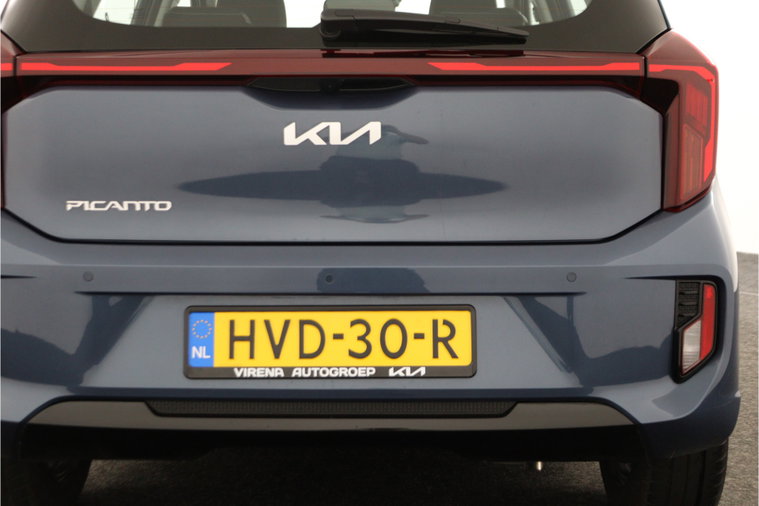 Vehicle Image 42