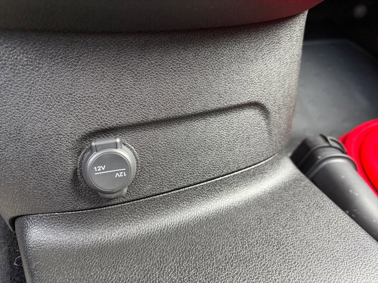 Vehicle Image 36