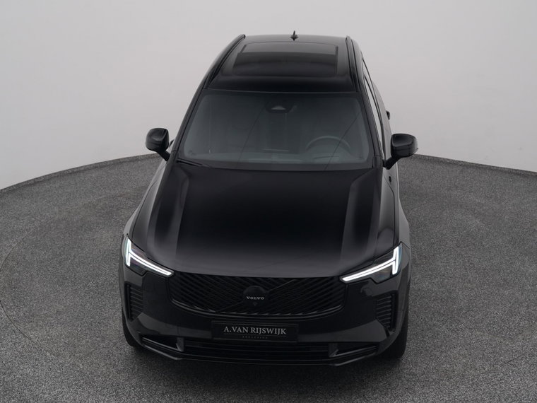 Vehicle Image 32