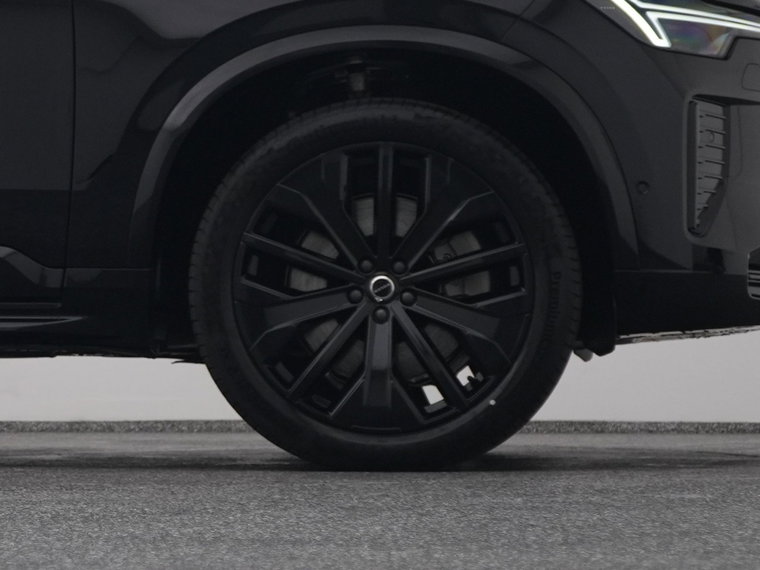 Vehicle Image 48